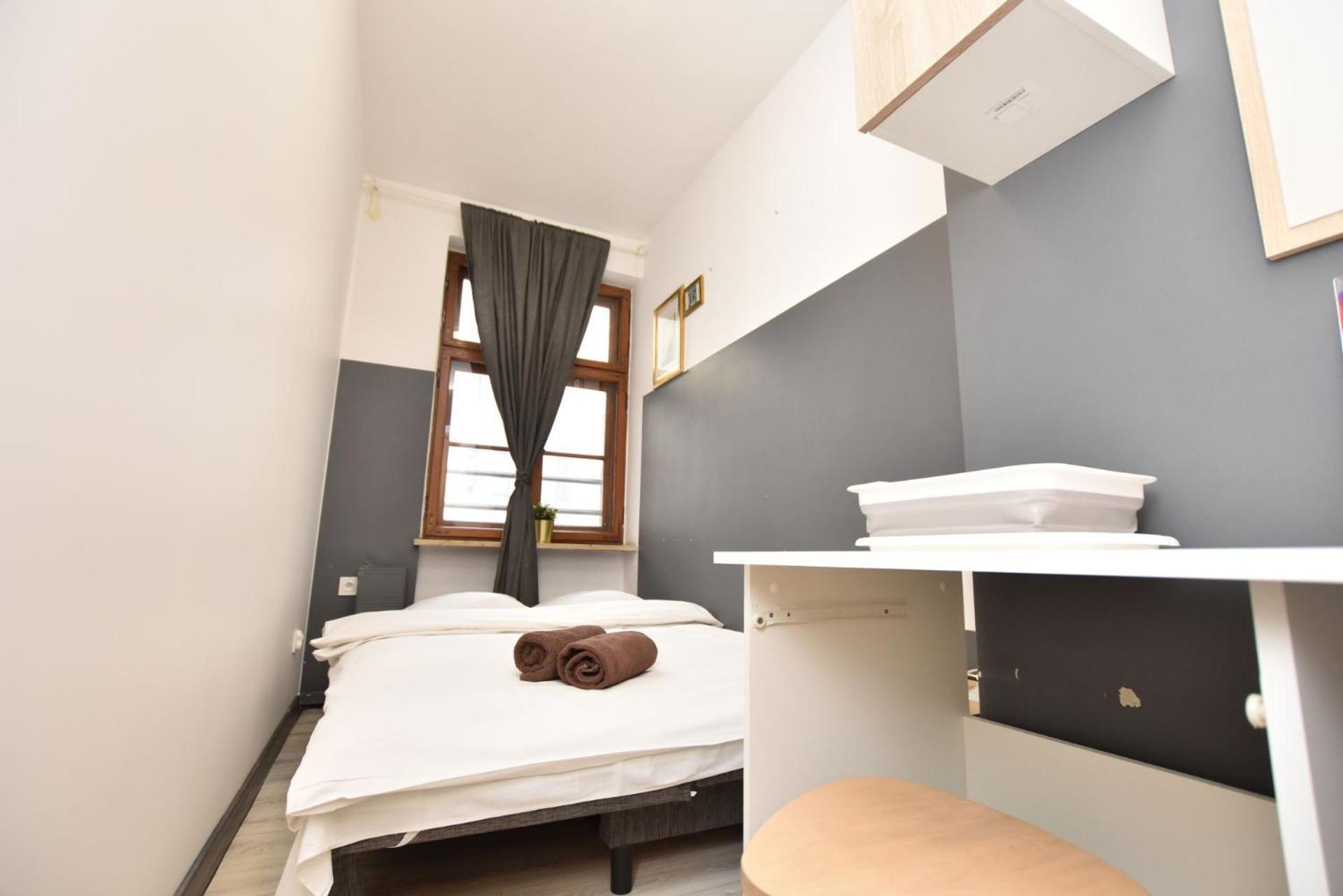 Dukes - Prywatne, Rynek Hostel Breslau