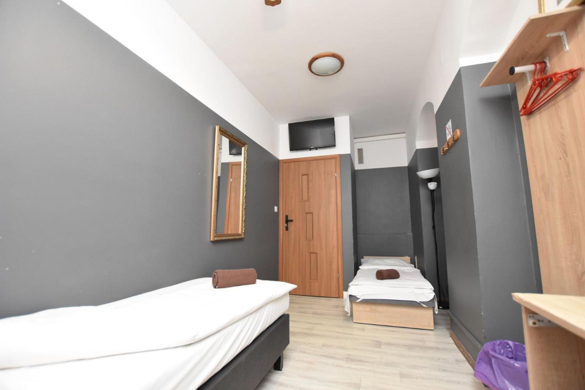 Dukes - Prywatne, Rynek Hostel Breslau