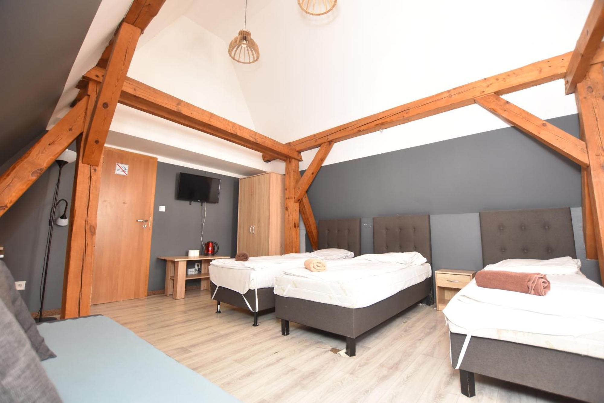 Hostel Dukes - Prywatne, Rynek *